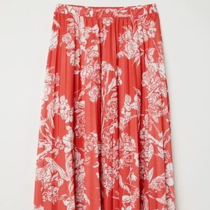 Beautiful Midi Length Pleated Skirt